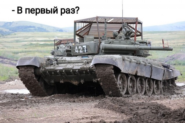 Уничтожение танка "Меркава" сбросом с коптера