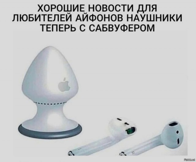 Видео с камер наблюдения воронежской школы, на входе в которую девушкам, по их словам, пришлось снимать нижнее белье