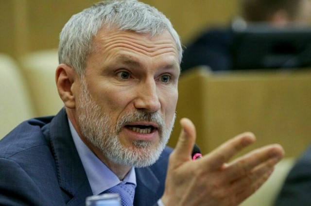 В России связали рост преступности с всплеском популярности блатной романтики.