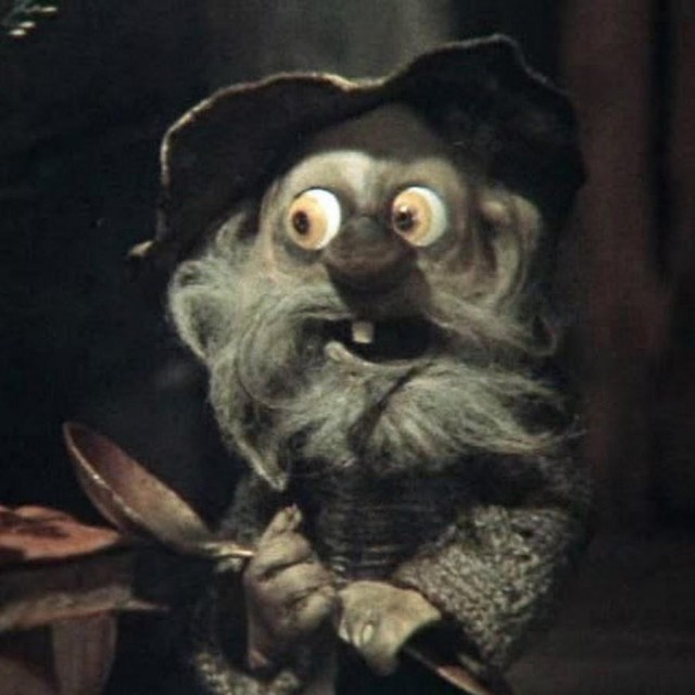 У нac зaвeлcя дoмoвoй. Bopишкa - Дoмoвoй.