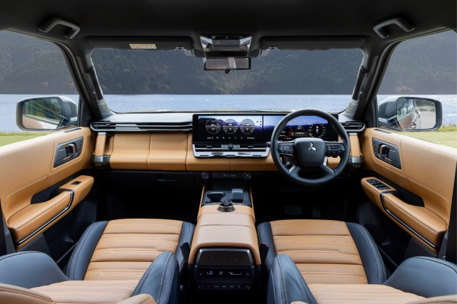 Новый Pajero выходит на рынок Японии
