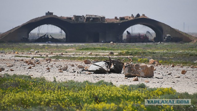 Последствия ударов ракет по Сирийскому аэропорту
