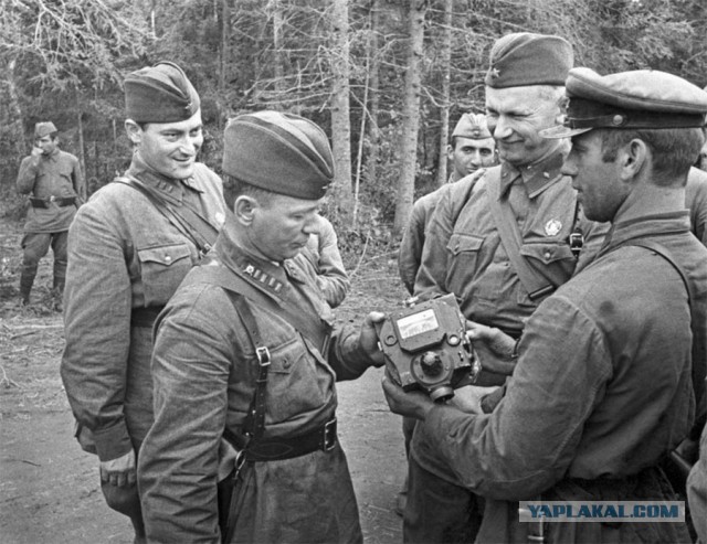 Редкие фото знаменитостей и исторические снимки, открывающие глаза на прошлое