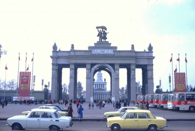 Москва-1982.