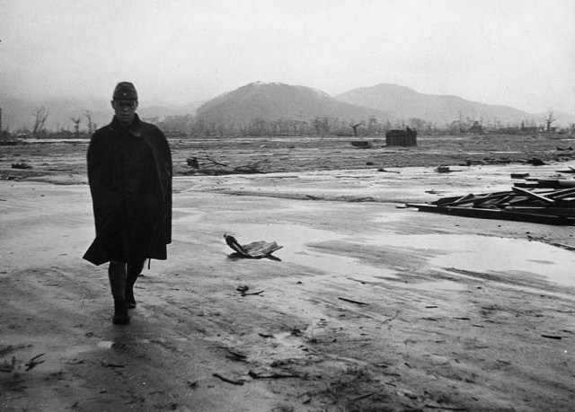 Хиросима до и после атомной бомбардировки, 1945 год.