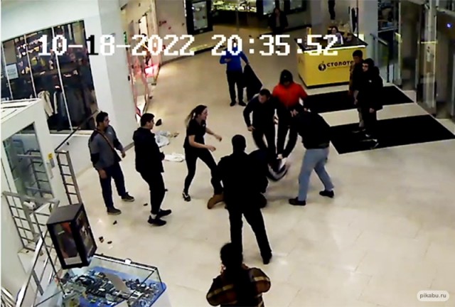 Бойцы ММА, которые ругали СВО и избили двух мобилизованных, арестованы