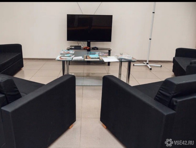 В Кузбассе мужчина украл у отца телевизор