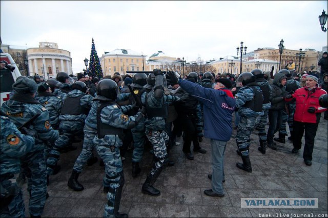 В память всем погибшим бойцам Беркута и ВВ