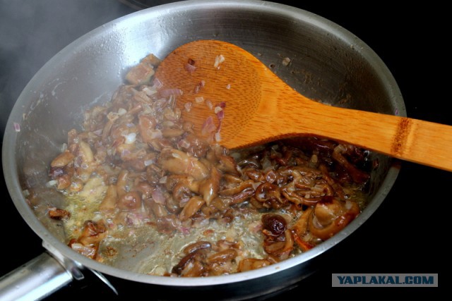 По следам прославленных кулинаров, День повара – 20 октября.