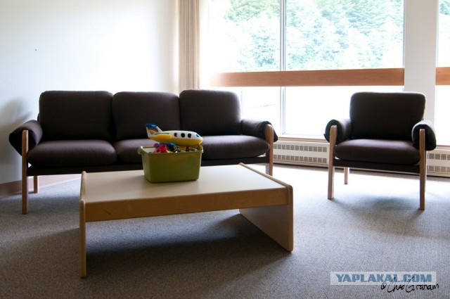 Канадский город-призрак застывший в 80-х