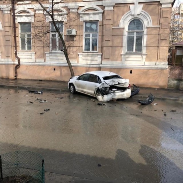 А сын не виноват.