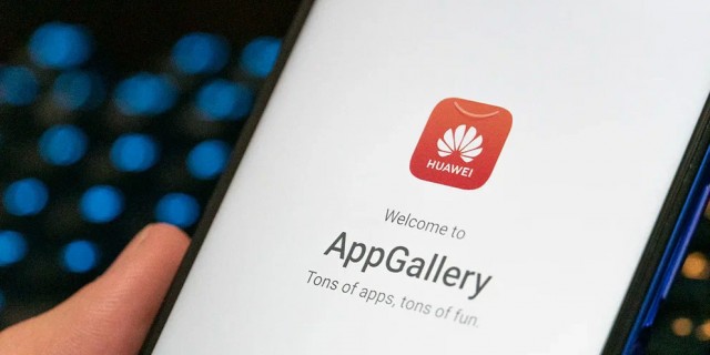 Huawei удалила из своего магазина приложения российских подсанкционных банков