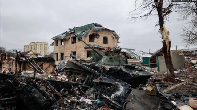Пожар на ракетном крейсере "Москва"