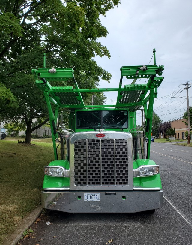 Почему американский тягач Kenworth W900 выпускается с 1961 года и по сей день?