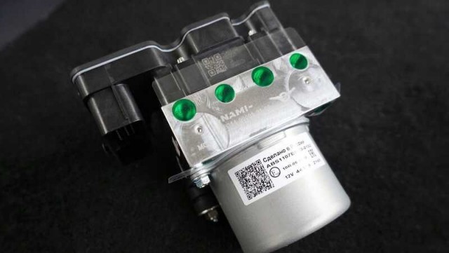 Началось производство автомобилей УАЗ с российской антиблокировочной системой