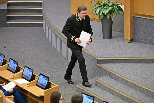 Госдума 13 ноября приняла в первом чтении законопроект о пожизненном денежном содержании судей