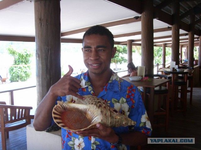 Океания: Фиджи и Тувалу