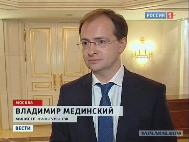 Репортаж из соцсетей: Суд над Кириллом Серебренниковым