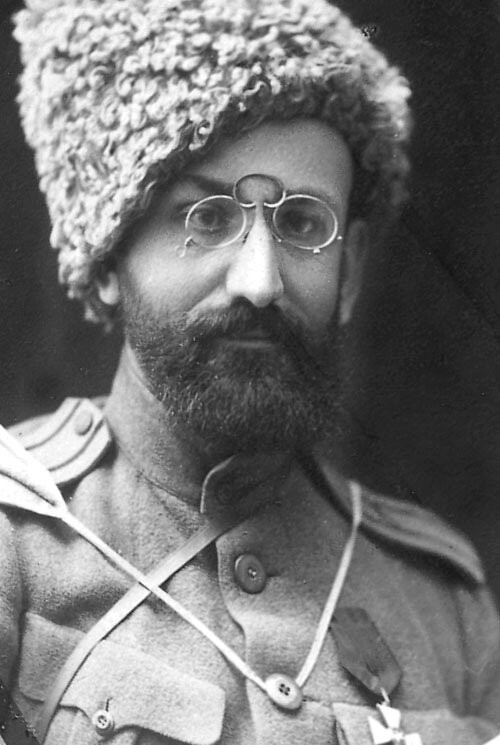 На чьей стороне во Вторую мировую воевали белые генералы.