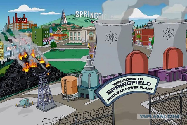 Огонь на складе покрышек в Краснодарском крае