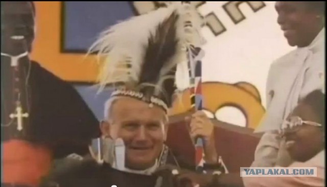 У гроба Папы Иоанна Павла II