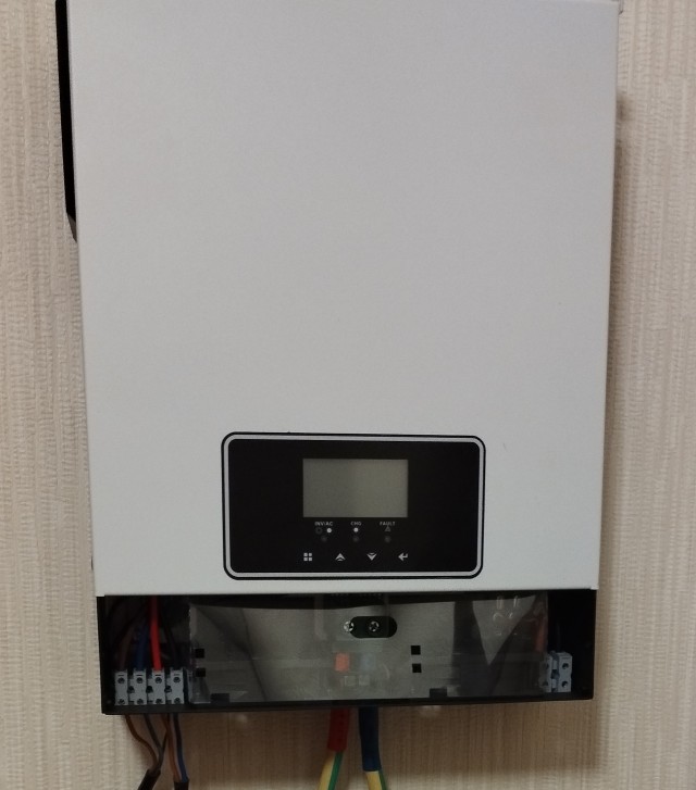 Момент прилета множества ракет Storm Shadow (SCALP-EG) в поселке Марьино Курской области