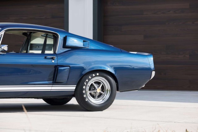 60 лет Shelby Mustang. Красивых автофото пост к юбилею