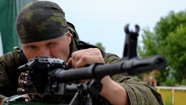 Ополченцы остановили 40 танков под Луганском