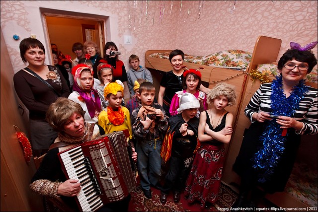 Новогодняя история из детского дома.