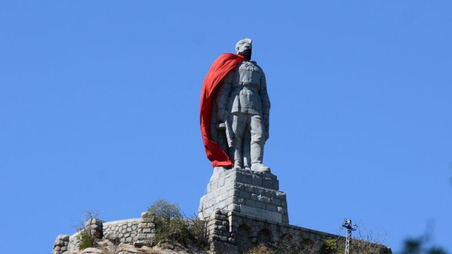 Западная цивилизация против советской памяти