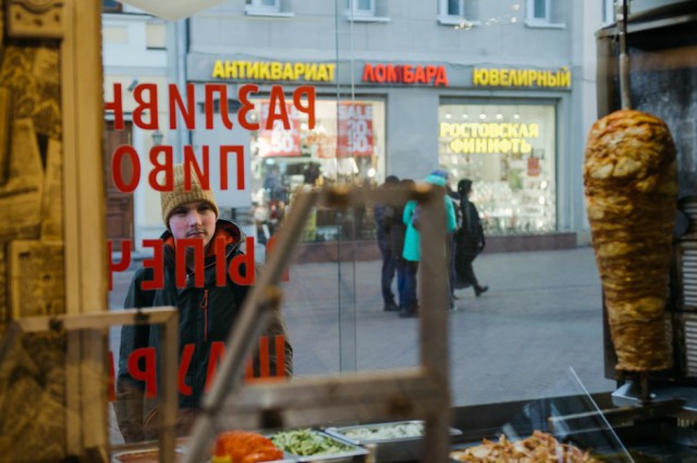 Как полиция, продавцы и прохожие реагировали на маску против распознавания лиц