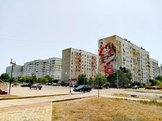 Прифронтовой город - Энергодар. Жизнь людей