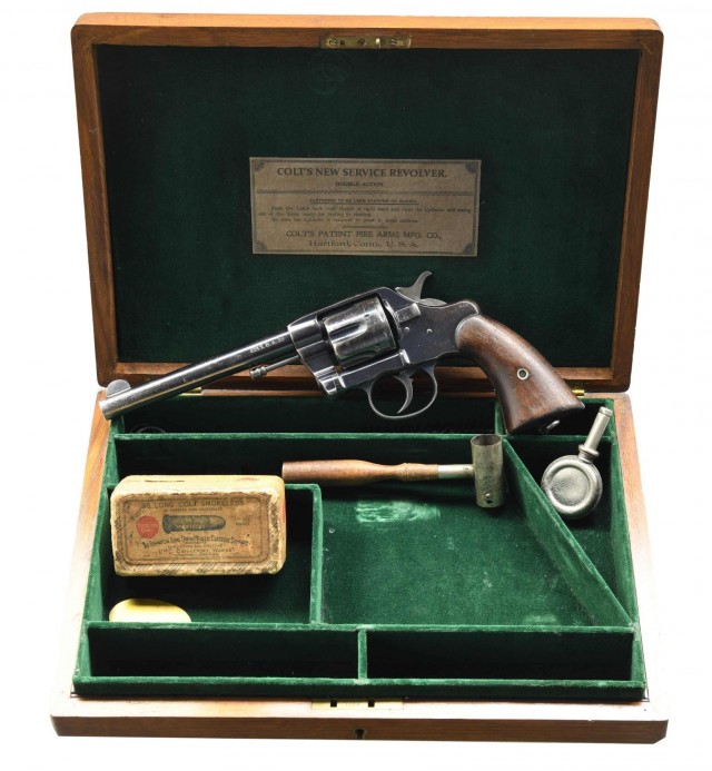 Револьвер Colt
