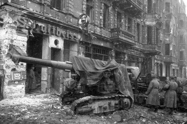 Фотограф Евгений Халдей