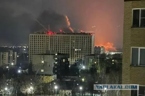 13 дронов и ракетный удар по Таганрогу: главное о ночных атаках на регионы РФ