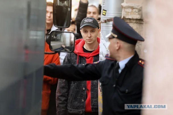 Суд обязал Zaycev.net удалить песню рэпера-иноагента Oxxxymiron