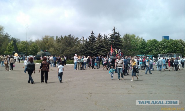 День Победы в Мариуполе