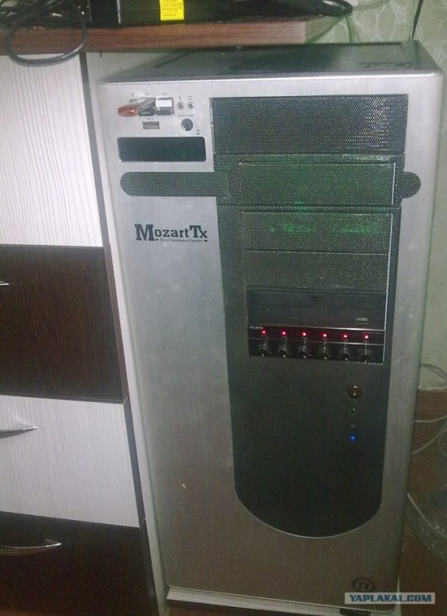 Как программист стол делал