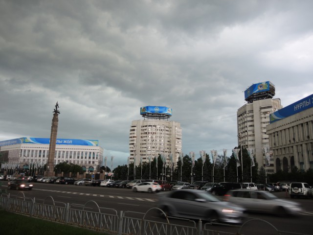 Путешествие в Казахстан всей семьей.