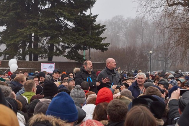В Исаакий вызван ОМОН