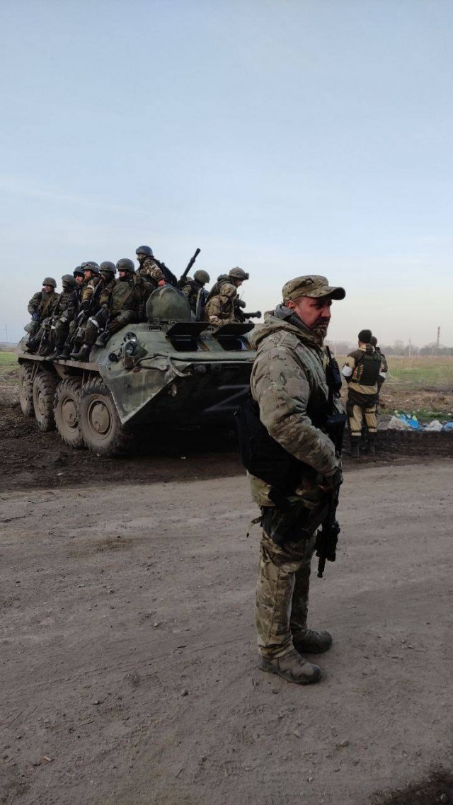 Украина, снова верхом на броне. Когда перестанут ездить «сверху»?