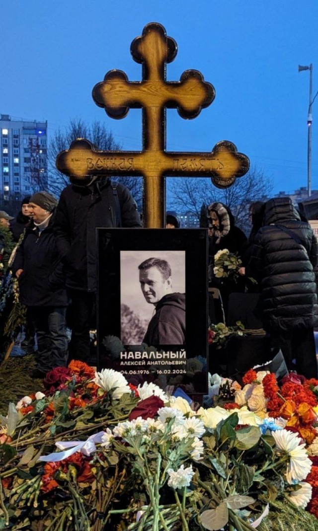 Чего-то очкуют, чего непонятно