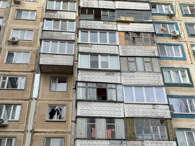 В Белгороде беспилотник врезался в многоэтажку