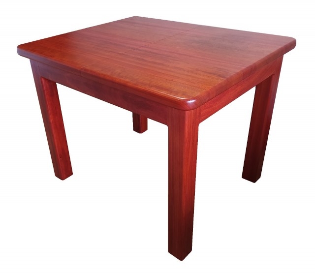 Стол а-ля за 300 тысяч