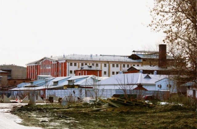 Шляюсь по Москве (городские джунгли, плоские дома и машинки)