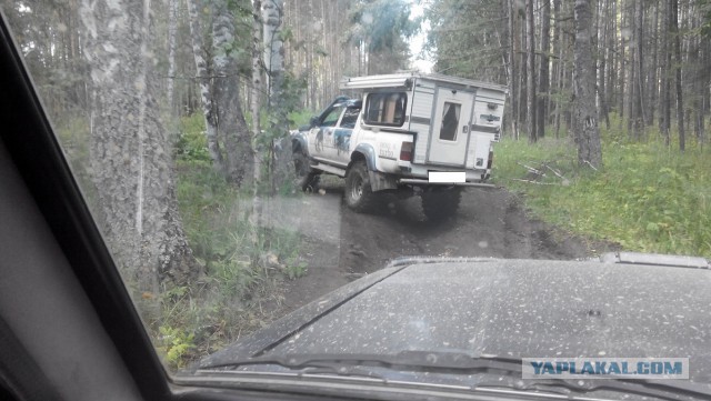Была бы прочна палатка, да был бы не скучен путь!