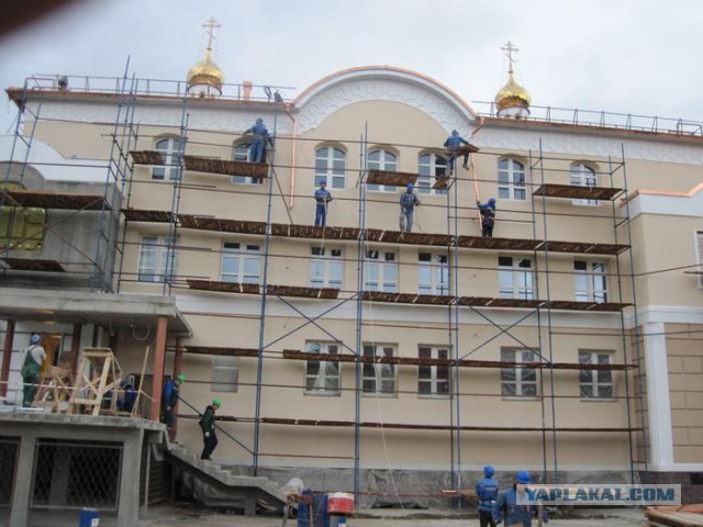 Как правильно утеплить свой дом и при этом облицевать его искусственным камнем