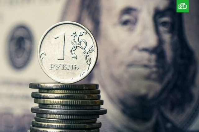 Банк России опроверг появившуюся в СМИ информацию о покупке валюты у экспортеров для сдерживания курса ₽ от резкого укрепления