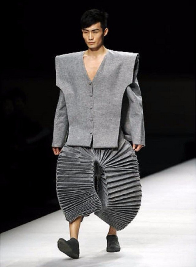 Как по одежде вычислить психически больного человека