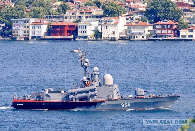 Советский и российский подводный флот на фото
